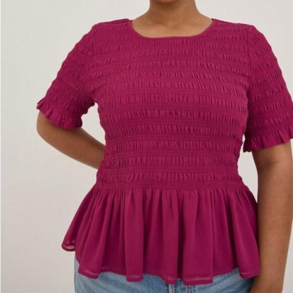 Women’s torrid 3 Beet Red Boat Neck Peplum Chiffon Smocked Top 22 24 3X XXXL 3XL